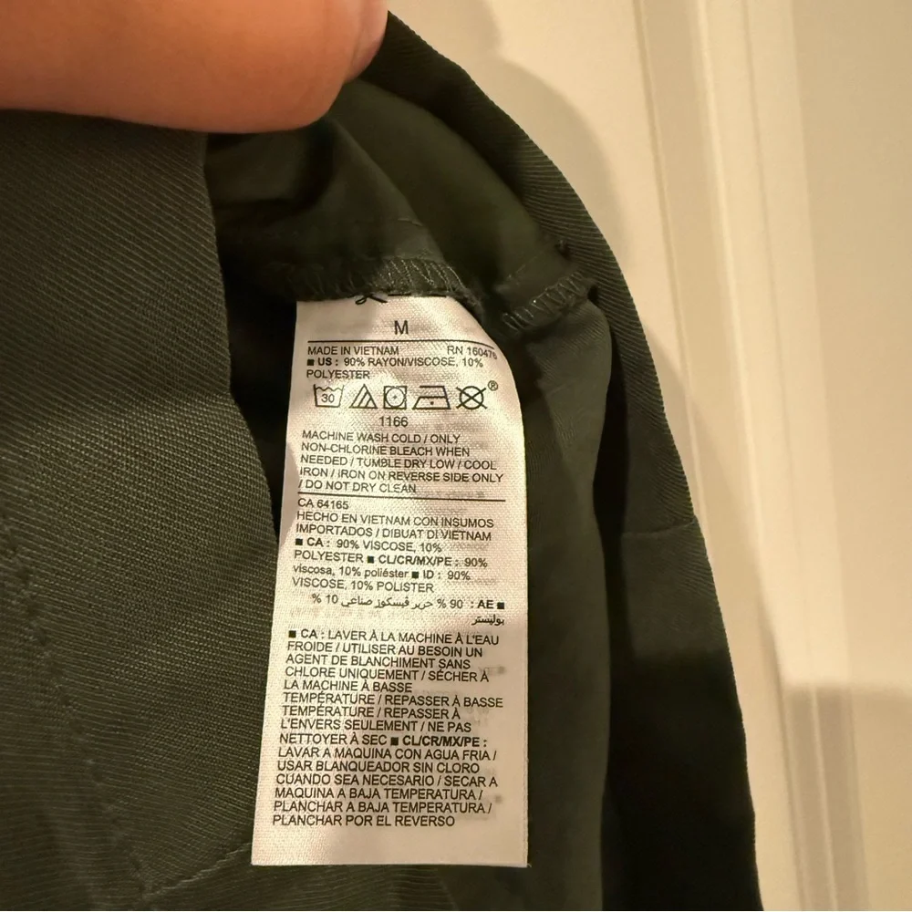 Old Navy Shorts - Picture 4 of 5